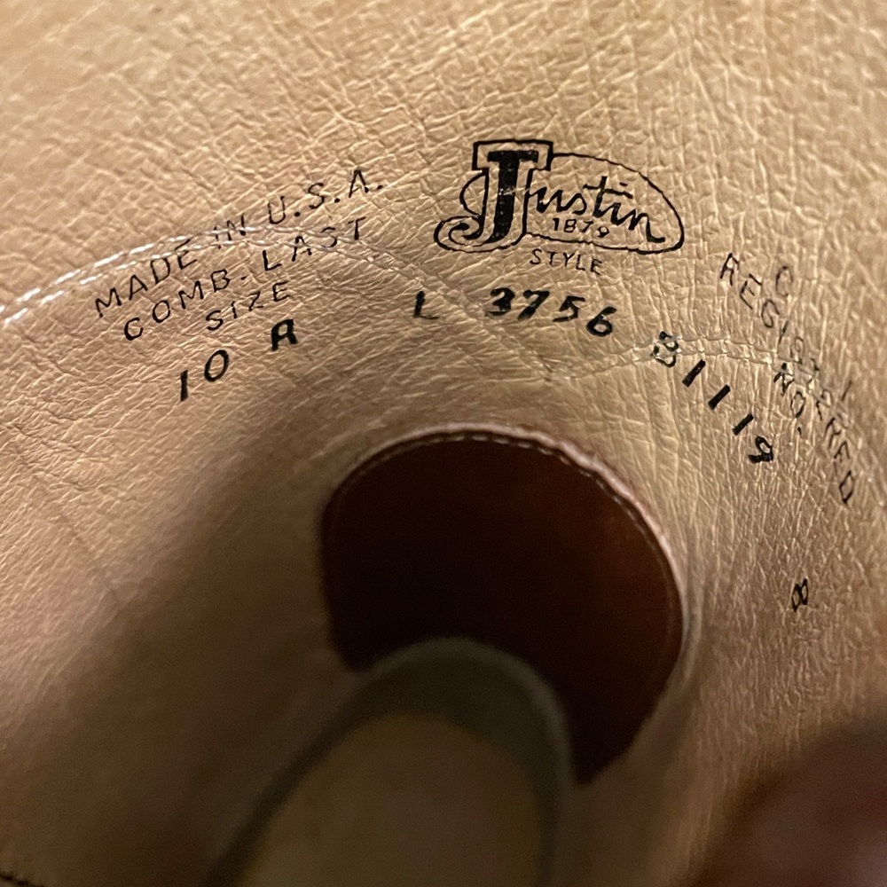 Justin Boots women’s roper style Light Brown Leather in fabulous condition - Picture 2 of 6